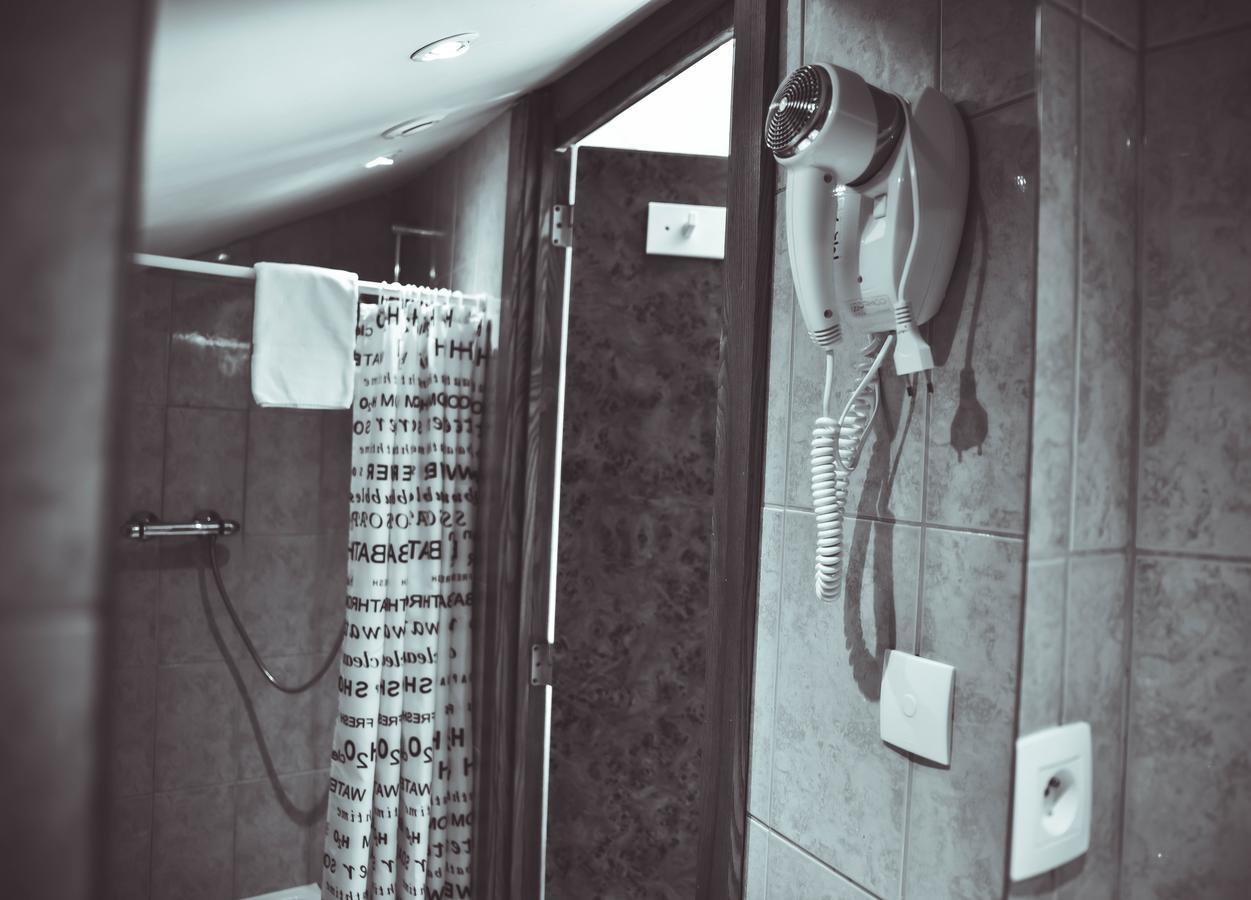 Hotel L'Etoile De Marie Rocroi Ngoại thất bức ảnh